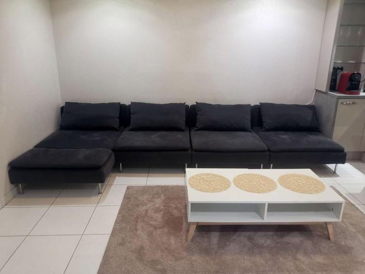 Au Coeur De La Apartment